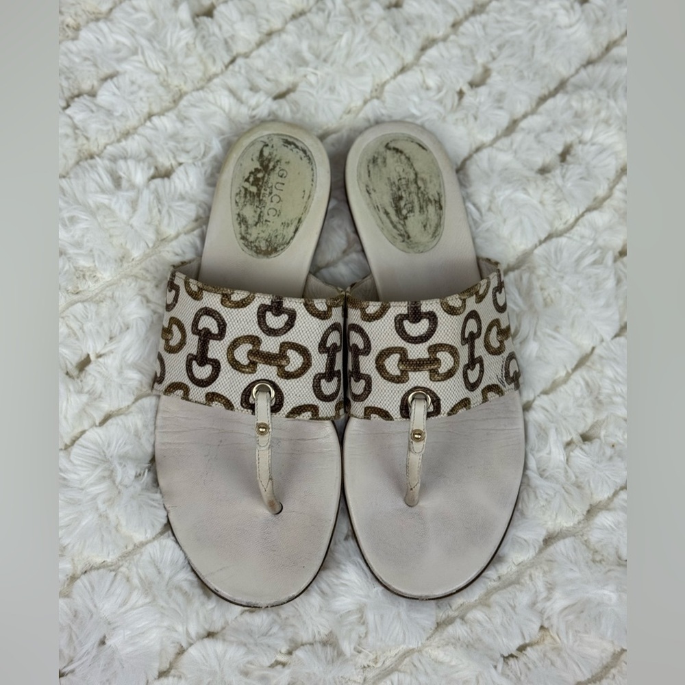 Gucci Horsebit Cream and Brown Sandals with Ornate Design Size 7